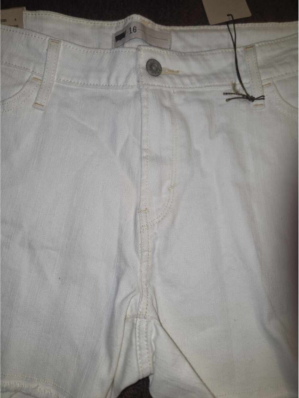 Weekend Jean shorts size 16 - Picture 2 of 4